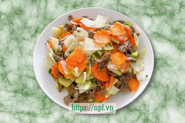Bò xào su hào cà rốt