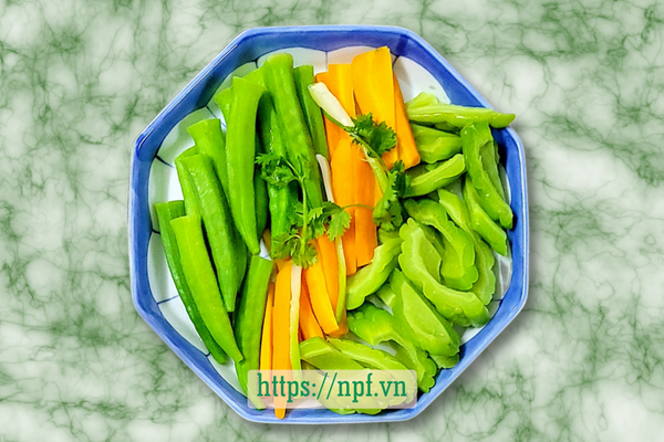 Củ quả luộc
