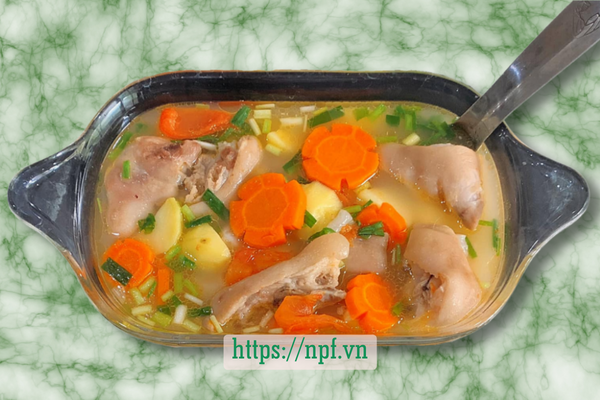 Canh móng giò khoai tây Canh móng giò khoai tây