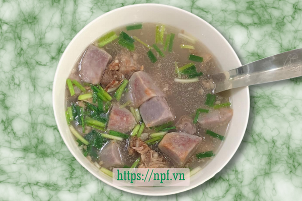 Canh xương khoai sọ Canh xương khoai sọ